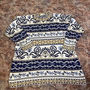Vintage 90s blue and cream patterned sweater Grandma Core Knit Size XL